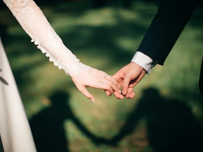 Candid Wedding Photography & Cinematic Video